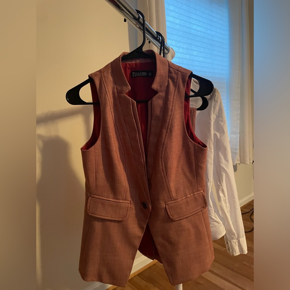 Vest 7TH Avenue Design Studio size 2 petite.